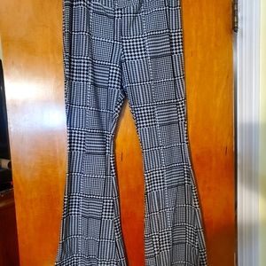 Houndstooth flare leggings- juniors XL